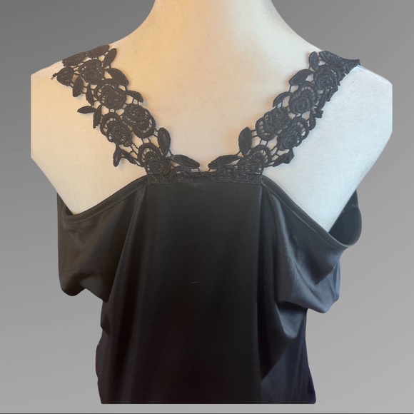 Embroidery Lace Top- Black - Picture 5 of 5